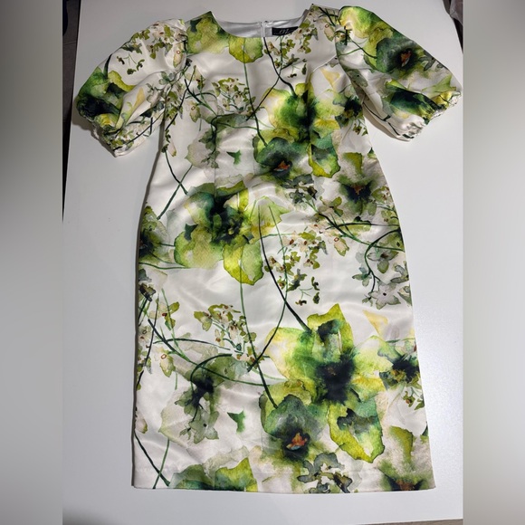Midnight Velvet Green and Yellow Floral Midi Dress - Picture 12 of 12